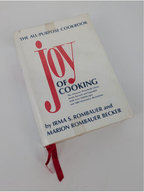 Joy of Cooking 1975 Revised Edition 38th Printing 1985 Hardcover Dust Jacket